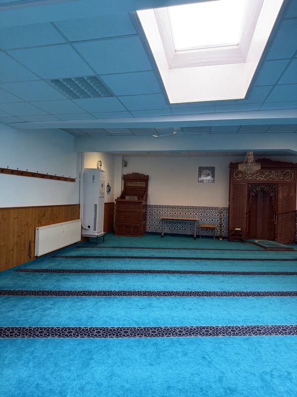 Prayer hall of the Hamidiye Mosque